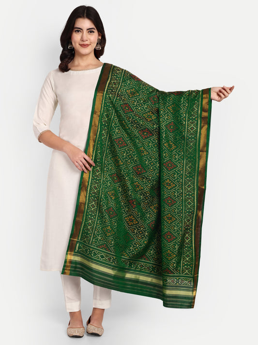 Regal Dark Green Patan Patola Silk Dupatta | Single Ikat with Diamond Motif