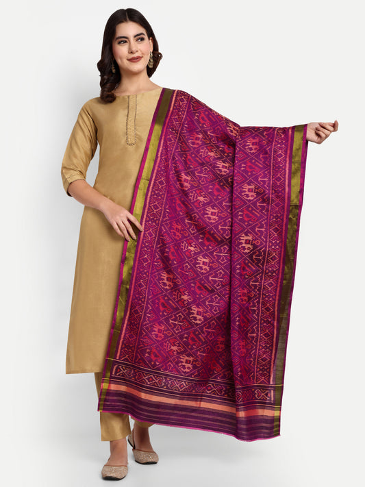 Exquisite Handwoven Rani Pink Patan Patola Silk Dupatta | Single Ikat with Elephant & Parrot Motif
