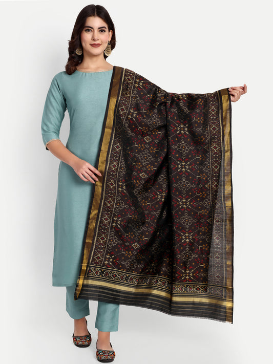 Handwoven Black Patan Patola Silk Dupatta | Single Ikat Floral Jaal Design