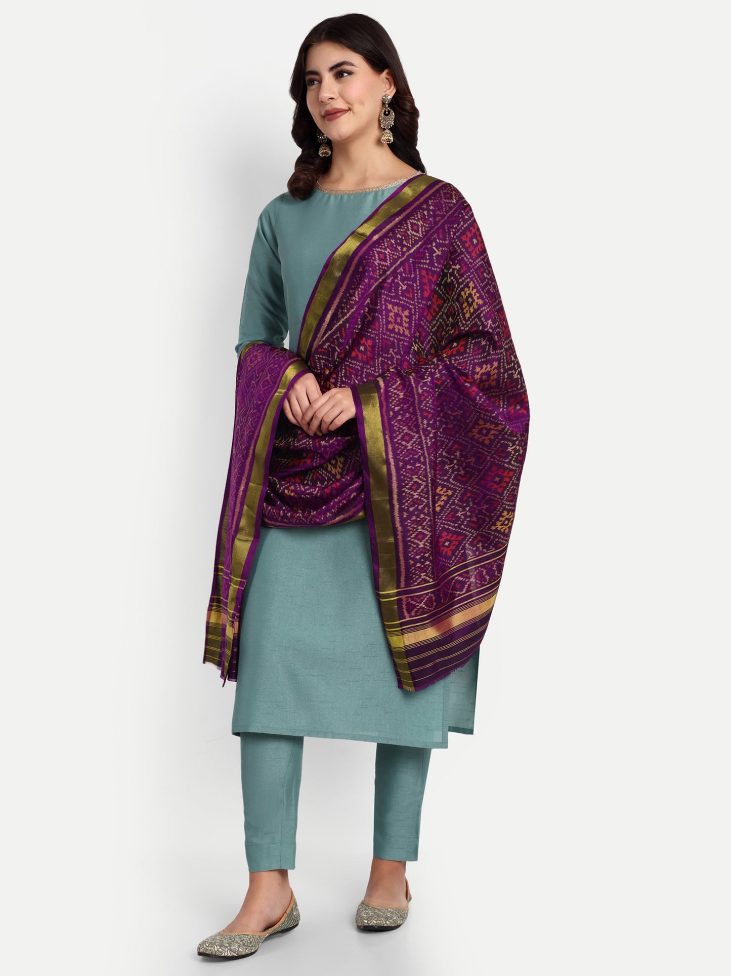 Handwoven Violet Patan Patola Silk Dupatta | Single Ikat Diamond Motif