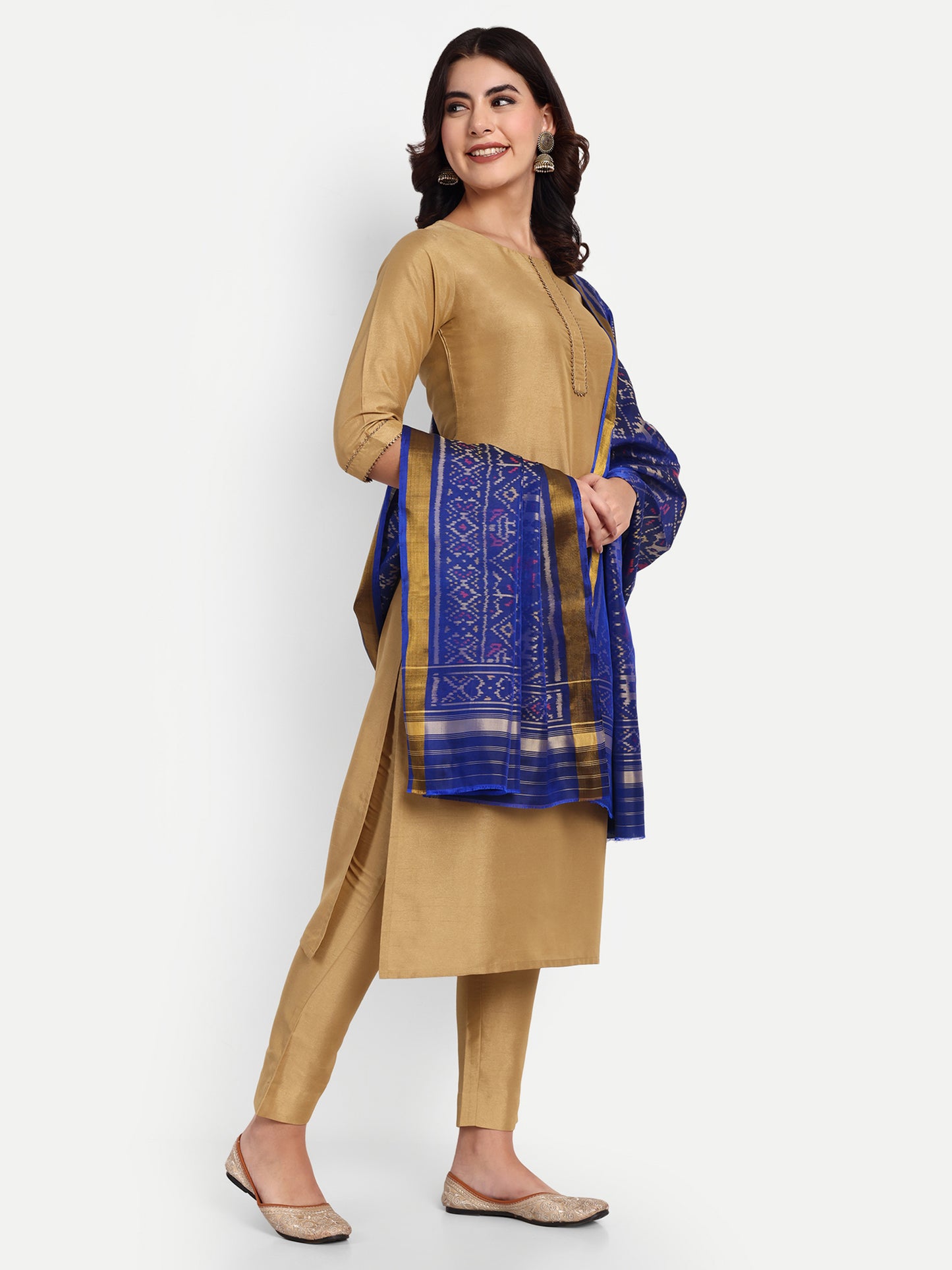Handwoven Blue Patan Patola Silk Dupatta | Single Ikat Elephant and Parrot Design- Haathi Popat Traditional Motif