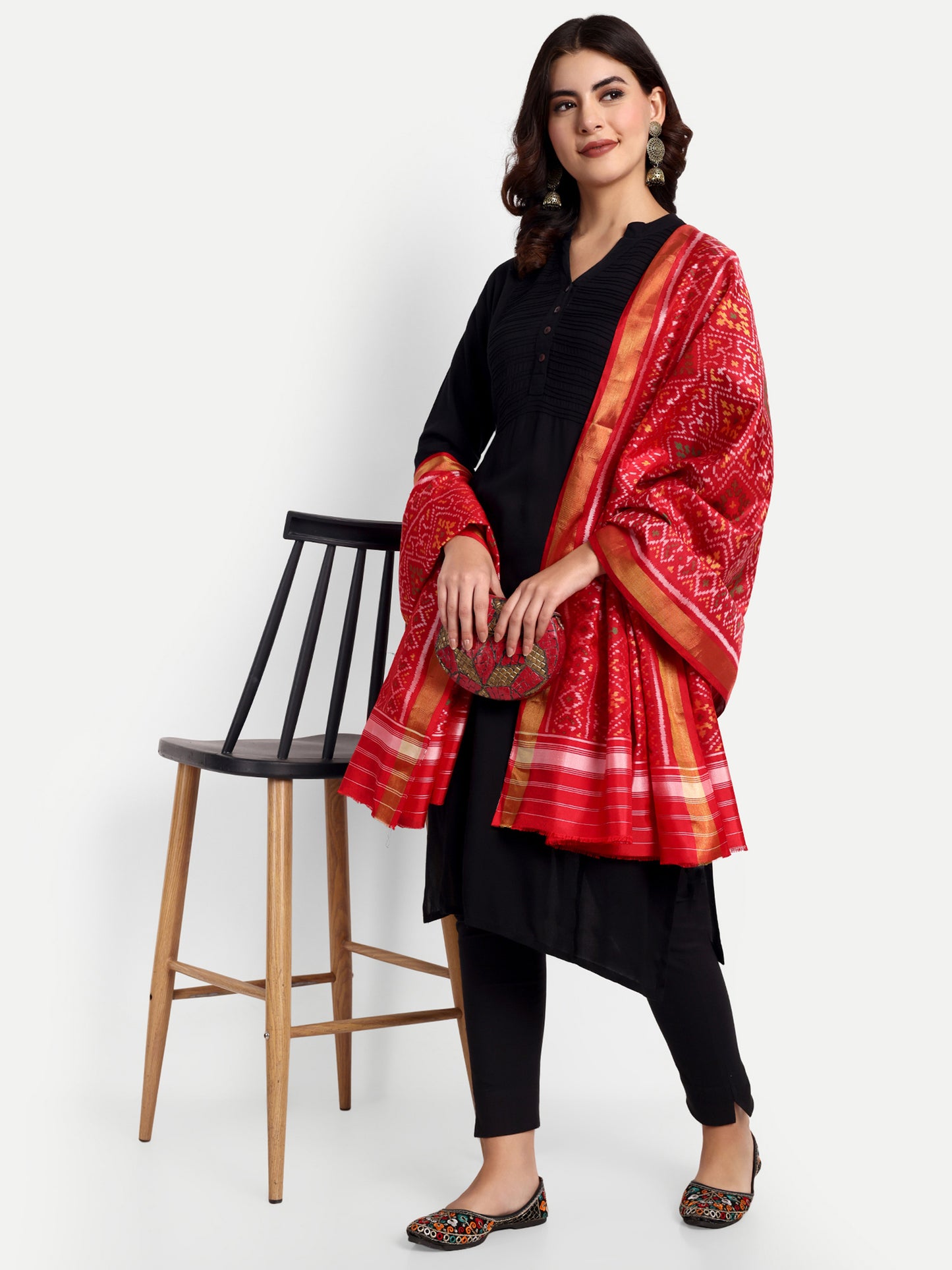 Handwoven Red Patan Patola Silk Dupatta | Single Ikat Diamond Motif
