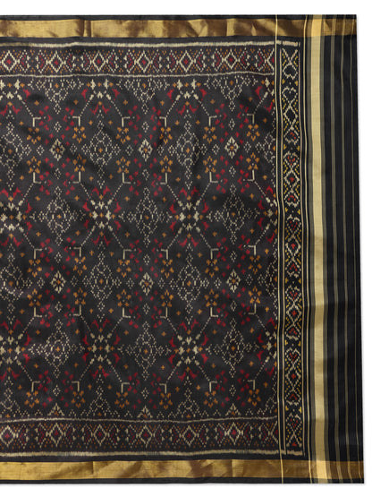 Handwoven Black Patan Patola Silk Dupatta | Single Ikat Floral Jaal Design